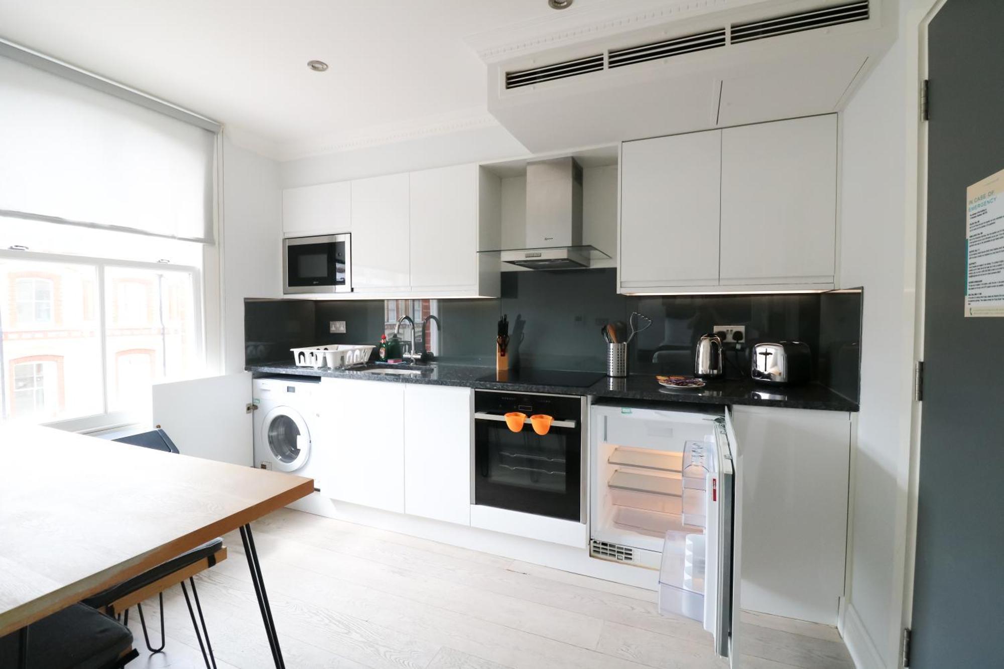 High Street Kensington By Viridian Apartments London Eksteriør billede